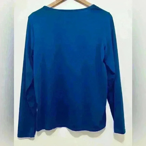Amazon Real Essentials Dry-Fit Long Sleeve T-Shirt Women’s Size Med  Royal Blue - Picture 4 of 9